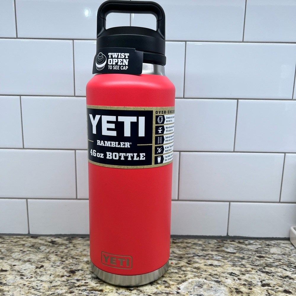 YETI 46 oz BIMINI PINK RAMBLER BOTTLE